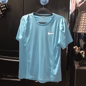 Nike dri-fit t-shirt